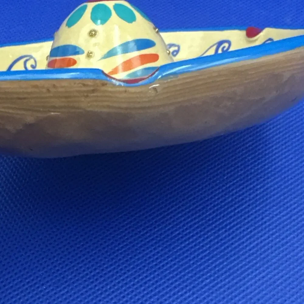 Sombrero Ashtray Clay Pottery Hand-Painted Artist Marked Mexico Colorful Hat‎